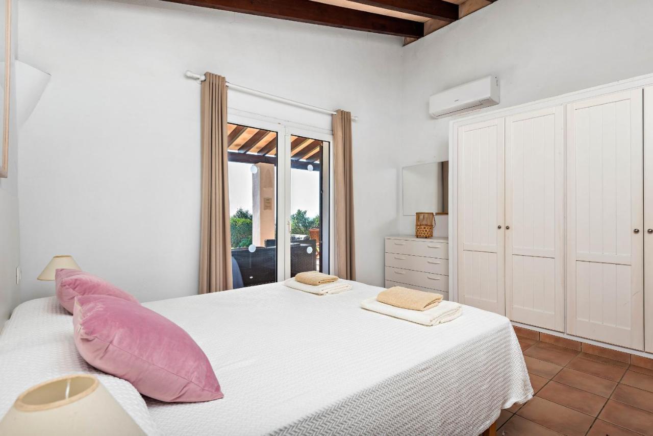 Villa Ribes บินิเบกา ภายนอก รูปภาพ